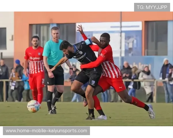 足球冬歇期友谊赛成球员体能修复窗口